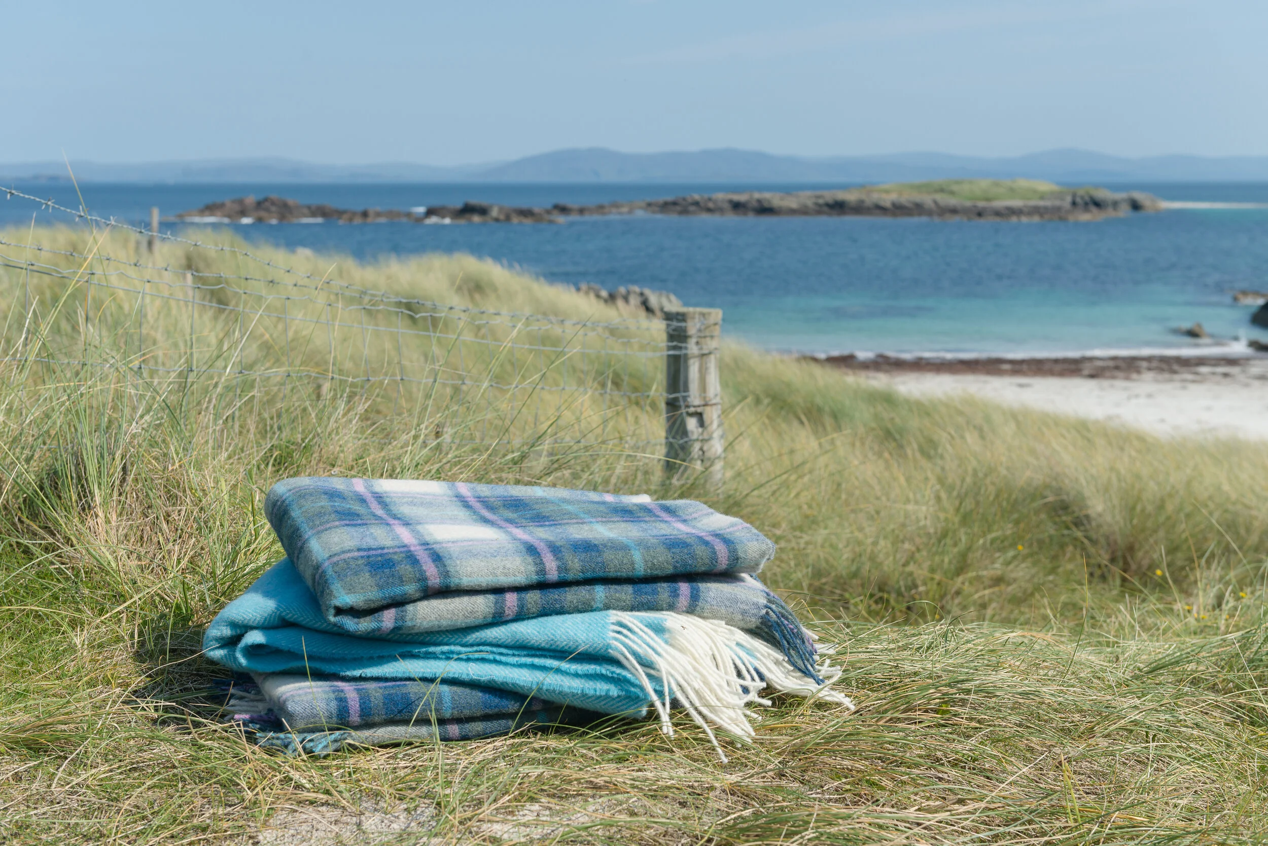 imgi_47_Sound_of_Iona_2019-12islander_and_seaspray_throw_6cdb6b60-034b-45a1-a94e-66d3320e69d2.png